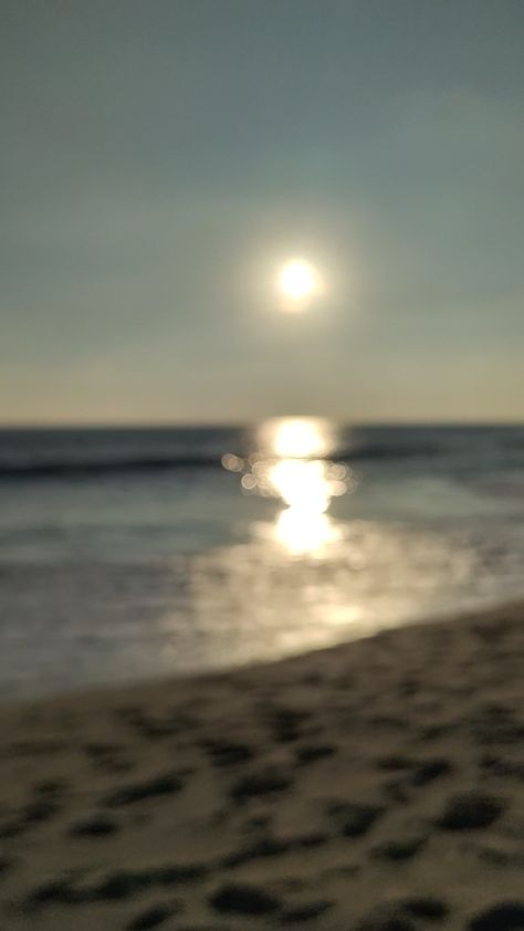 fondo de pantalla de la playa, arena y mar Nature, Blurry Beach Photos, Blurry Wallpaper Aesthetic, Snap Background, Aesthetic Blurry Pictures, Blurry Wallpaper, Blurry Aesthetic, Blur Picture, Cute Home Screen Wallpaper