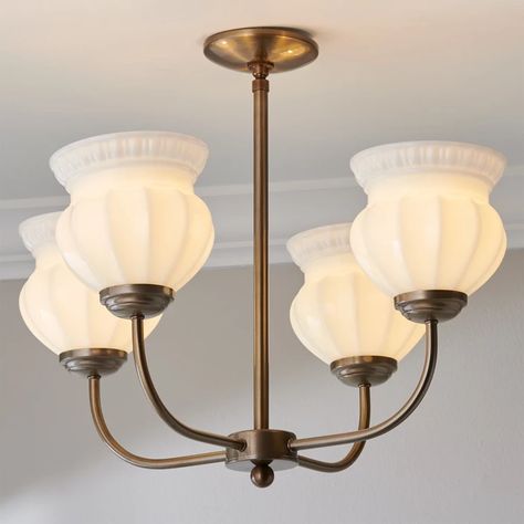 CLJ Marlo Chris Loves Julia Lighting Collection - Shades of Light Modern Victorian Dining Room, Ranch House Interior Design, Antique Living Room, Beach House Lighting, Modern Traditional Style, Traditional Light Fixtures, Cottage Lighting, Living Room Light Fixtures, Classic Chandeliers
