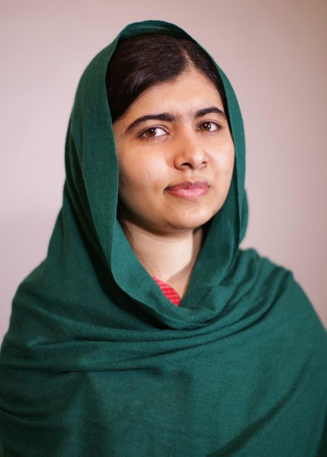 Malala Yousafzai Portrait, Malala Yousafzai Aesthetic, Female Education, Women Education, Malala Yousafzai, Women’s Rights, Badass Women, Iconic Women, Women In History