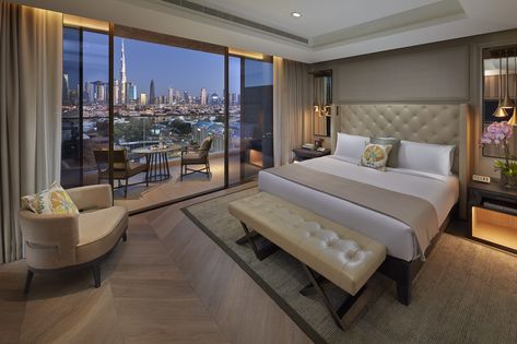 Our Stunning Suites Luxury Hotel Room Bedroom Suites, Luxury Room Design, Cheap Hotel Room, Interior Hotel, Hotel Suite Luxury, Luxury Hotel Room, Luxury Room Bedroom, Hotel Room Design, Dubai Hotel