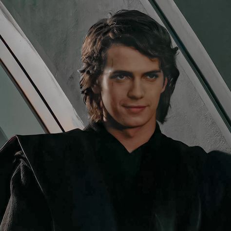 Anakin skywalker icons Anakin Skywalker Icon, Anikan Skywalker, Star Wars Icon, Hayden Christiansen, Freetime Activities, Icon Couple, Anakin Vader, Anakin And Padme, Revenge Of The Sith