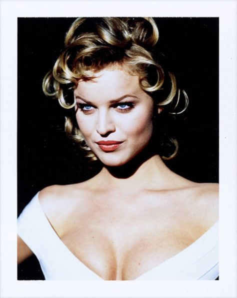 Eva Herzigova, Paris | From a unique collection of portrait photography at https://www.1stdibs.com/art/photography/portrait-photography/ Eva Herzigova 90s, Herve Leger 90s, Ines Rivero, Kendall Jenner Gigi Hadid, Contemporary Art Photography, Eva Herzigova, Photographic Film, Art Photography Portrait, 90s Supermodels