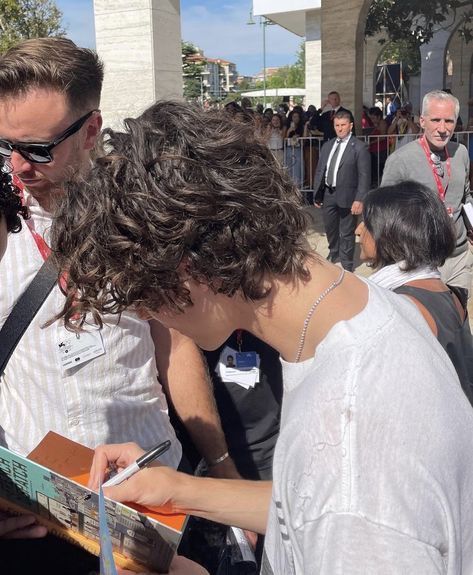 timothee chalamet Bones And All, Middle Part Hairstyles, Timmy T, Venice Film Festival, Timothée Chalamet, September 2, Boys Haircuts, Grunge Hair, Timothee Chalamet