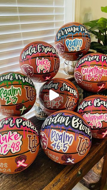 Whitney Belaire on Instagram: "Tag a ball player parent or coach! #handpaintedbasketball #privateschool #basketballgift #teamgift #coachgift #christianschool #christianart" How To Paint A Basketball, Basketball Gifts For Players Diy, Painted Basketball Senior Night, Basketball Diy Gifts, Volleyball Painting Ideas, Football Gift Ideas For Players, Softball Gift Basket Ideas, Softball Gifts For Players Diy, Coach Gift Basket
