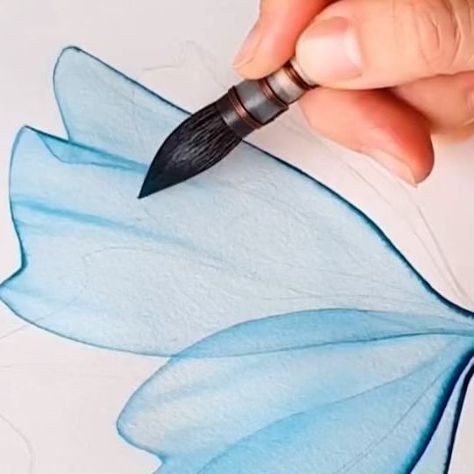 WATERCOLOR DAILY ⭐ online art gallery on Instagram: "Transparent watercolor flower by @akvarell_design 🩵" Transparent Watercolor, Transparent Flowers, Watercolor Flower Art, December 8, Watercolour Art, Watercolor Flower, Water Colour, Watercolor Cards, Online Art Gallery