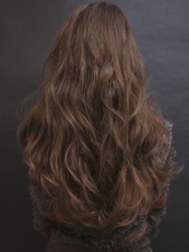 Long Layers On Long Wavy Hair, Natural Brown Wavy Hair, Thick Wavy Brown Hair, Long Brown Hair With Layers Wavy, Long Light Brown Wavy Hair, Long Frizzy Wavy Hair, Natural Wavy Hair Aesthetic, Short Layers Wavy Hair, Wavy Long Brown Hair