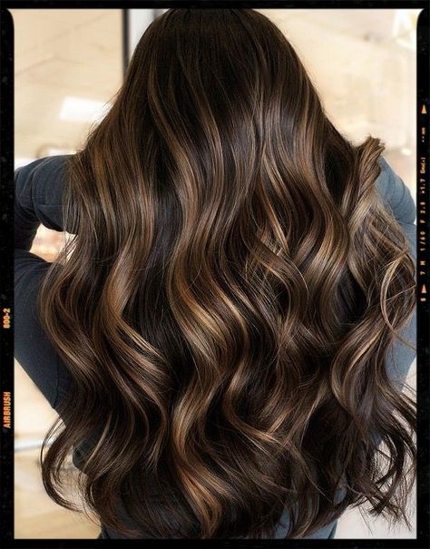 Glossy Caramel Highlights Caramel Highlights, Highlights For Dark Brown Hair, Light Brown Highlights, Dark Brunette Hair, Caramel Drizzle, Brown Hair Inspo, Brunette Hair With Highlights, Recipes Chocolate, Dark Hair With Highlights