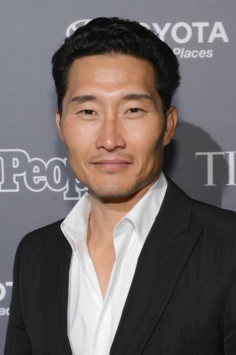 21 Fine-As-Hell Asian Men Who Will Make You Swoon And Then Some Daniel Dae Kim, Vietnamese Men, Netflix Cast, Logo Tv, Asian Man, Crazy Ex Girlfriends, Character Inspiration Male, Actors Male, Chicago Med