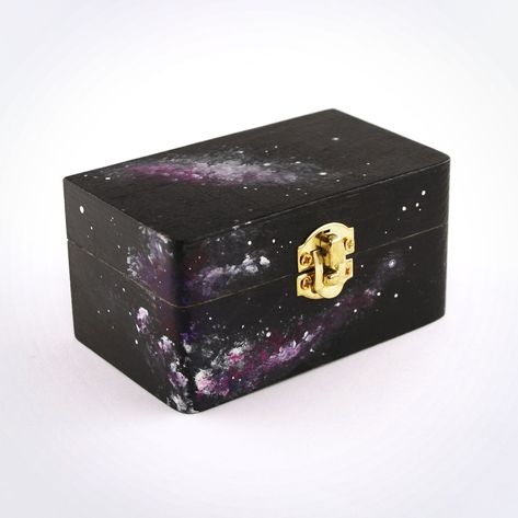 black box with painted galaxy Paint Galaxy, Violet Jewelry, Galaxy Universe, Galaxy Pattern, Star Box, Beautiful Cabinet, Universe Galaxy, Space Stars, Box Hand