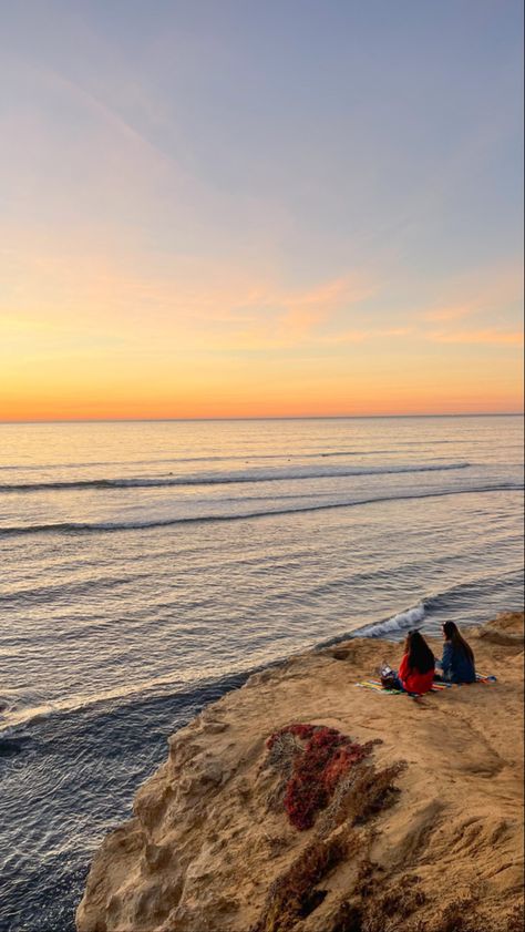 Los Angeles, Kate Sessions Park San Diego, Places To Go In California, San Diego Aesthetic, San Diego Summer, San Diego Sunset, Cali Summer, Sunset Cliffs San Diego, Los Angeles Aesthetic