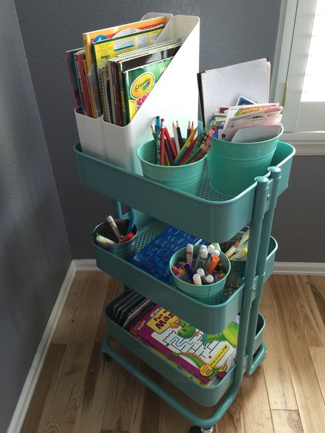 Cart On Wheels Ideas, Home Daycare Small Space Ideas, Roller Cart Ideas, Study Table Ideas For Two, Kids Art Room Organization, Homeschool Storage Ideas Small Spaces, Homeschool Cart Organize, Art Cart Ideas, Rolling Art Cart