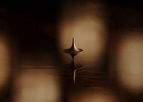 Inception Film, Inception Movie, Satoshi Kon, Practical Effects, Central Idea, Movie Blog, Film School, Movie Lines, Spinning Top