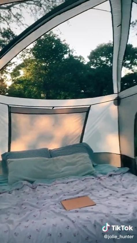 Summer Camping party - Backyard Camping Sleepover, Camping Sleepover, Pidżama Party, Sleepover Tents, Tenda Camping, Party Video, Sleepover Things, Girl Sleepover, Camping Parties