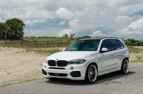 Bmw X Series, Bmw X5m, Bmw X5 M Sport, Concave Wheels, Lips Gloss, Bmw Performance, Bmw X5 M, Rims For Cars, White Car