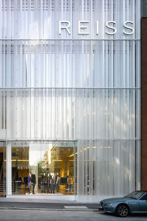 Squire & Partners, Will Pryce · Reiss Headquarters · Divisare Fritted Glass, Building Skin, Hotel Facade, Retail Facade, Retail Architecture, Shop Facade, Facade Panel, Facade Material, Porte Cochere