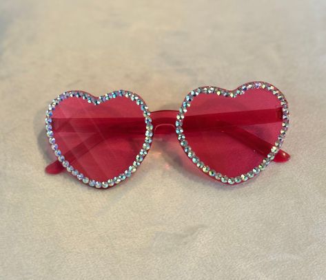 Eras Tour Glasses, Bachelorette Party Accessories, Custom Sunglasses, Taylor Swift Eras Tour, Taylor Swift Eras, Cute Sunglasses, Shaped Sunglasses, Heart Shaped Sunglasses, Concert Fits