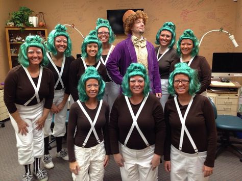 Group Work Costumes Halloween, Halloween Costume Ideas For Work Office, Office Coworker Halloween Costumes, Work Crew Halloween Costumes, Work Team Costume Ideas, Willie Wonka Halloween Costumes, Willie Wonka Group Costume, Group Dress Up Costumes, Halloween Costume Work Group