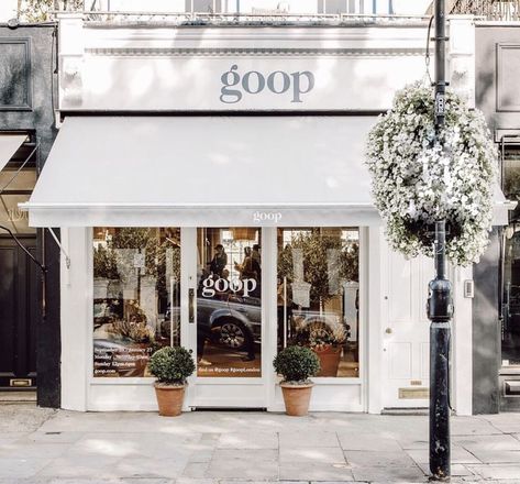 Goop Store Design, Aesthetic Store Fronts, Front Store Ideas, Business Exterior Store Fronts, Store Front Ideas, Stores Exterior, Boutique Exterior, Boutique Store Front, London Coffee Shop