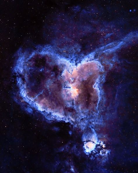 Astronomy, Milky Way, Heart Universe, Heart Nebula, Space Universe, Instagram Heart, Light Year, Astronomer, Blue Heart