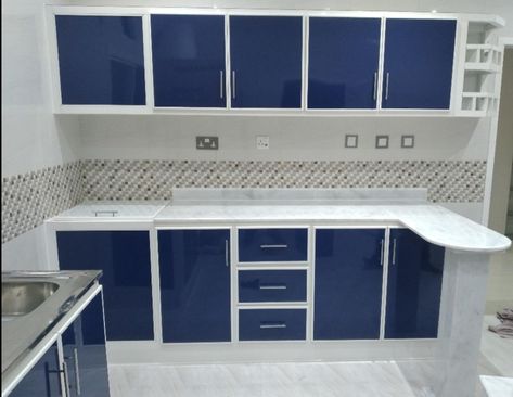 Aluminum Kitchen Cabinets, Aluminum Kitchen, Folding Patio Doors, Wall Partition Design, Interiors Kitchen, Aluminium Kitchen, Kabinet Dapur, Simple Kitchen Design, Balcony Railing Design