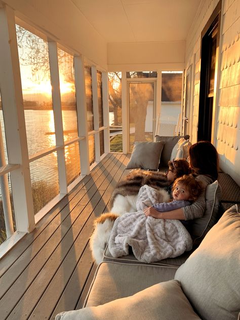 Michigan Lake House Aesthetic, Cozy Coastal Home, Fairytale Lifestyle, Beach House Mudroom, Lake Aesthetics Summer, Coastal New England Home, Lake House Interior Design, Beach House Aesthetic, Life Vibes