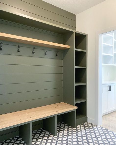 Multi Use Mudroom, Diy Mud Room Cubbies, House Lockers Entryway, Shoe Cubbies Entryway, Entry Way Cubbies Corner, Old Farmhouse Hallway, Farmhouse Mudroom Bench, Entry Cubby Bench, Boot Bench Ideas