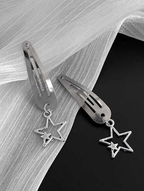 Silver  Collar  Aluminum Alloy   Embellished   Women Accessories Space Aesthetic Accessories, Edgy Gifts, Star Accessories, Grunge Accessories, Pretty Jewelry Necklaces, Edgy Jewelry, Jewelry Accessories Ideas, Accessories Clothes, Dream Gift