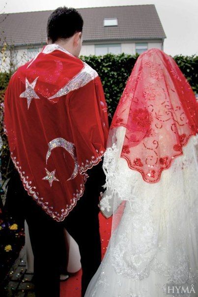 turkish wedding Turkish Wedding Dress, Turkish Bride, Wedding Dresses Hijab, Bridal Hijab Styles, Turkish Wedding, Bridal Hijab, Hijab Wedding Dresses, Rustic Bridal Shower Invitations, Rustic Vintage Wedding