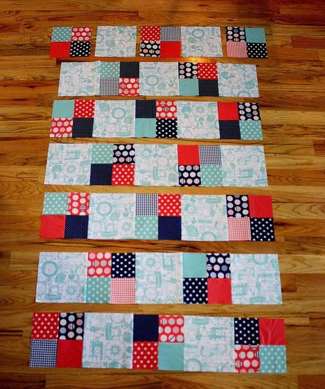 4 Patch Quilt, Quick Quilt, Quilt Tutorial, Beginner Quilt Patterns, Easy Quilt Patterns, Patchwork Quilting, Quilting For Beginners, Patch Quilt, Scrappy Quilts