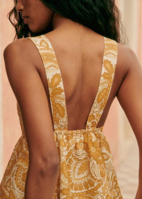 Claribel Dress - Zini print - Linen - Sézane Positano, Positano Style, Honeymoon Wear, French Girl Style, Knitwear Dress, Dress Yellow, Leather Dresses, Printed Linen, Swimwear Accessories