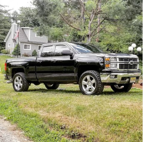 Pics of leveling kits with stock wheels - Page 7 - 2014 - 2018 Chevy Silverado & GMC Sierra - GM-Trucks.com Silverado Leveling Kit, Truck Upgrades, 2015 Silverado, 2016 Chevy Silverado, 2015 Chevy Silverado, 2018 Chevy Silverado 1500, 2015 Chevrolet Silverado 1500, Chevy Trucks Older, Chevy Stepside