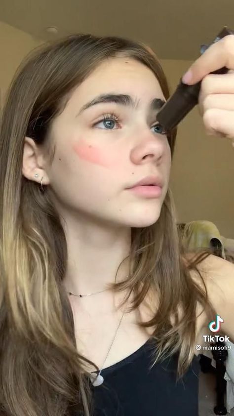 pretty girl makeup brows eyebrows routine tutorial easy cute blush teenage Burts Bees Blush Stick, Teenage Make Up Tutorial, How To Blush Naturally, Blush Only Makeup, Only Blush Makeup, How To Get Natural Blush, Cute Makeup Looks Aesthetic Easy, Teenage Makeup Looks Natural, Makeup Blush Looks