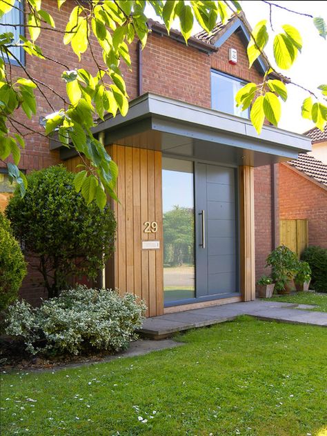 Contemporary Front Porch, 1980s House, 1960 House, Porch Extension, Front Door Canopy, Front Door Inspiration, Kerb Appeal, External Cladding, Contemporary Front Doors