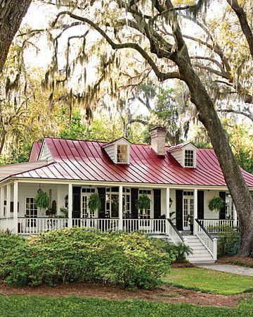 A young family's riverside home in Savannah merges relaxed outdoor living with traditional Low Country elegance.