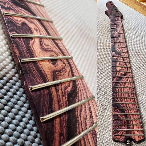 Guitar Inlay, Luthier Guitar, Custom Guitar Picks, Guitar Fretboard, Guitar Diy, Rory Gallagher, Electric Guitar Design, Eric Johnson, Custom Electric Guitars