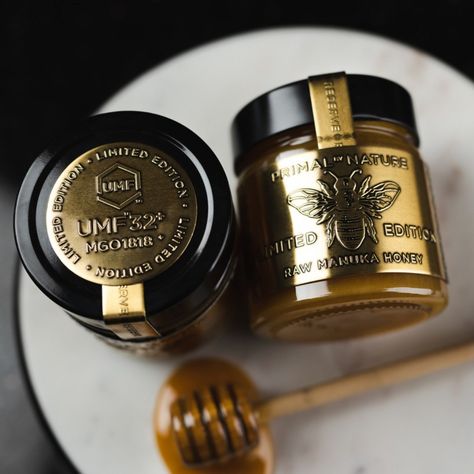 Take a teaspoon a day to fortify gut health and boost immunity 👌 Any Manuka Honey rating 10+ UMF or MGO 260 or higher is considered medicinal. #LiquidGold #PureHoney #Manukahoney #Manuka #Honey #NewZealandHoney #guthealth #immunityboost #naturesmedicine Boost Immunity, Pure Honey, Gut Healing, Manuka Honey, Liquid Gold, Immune Boosting, May 5, Gut Health, Medicine