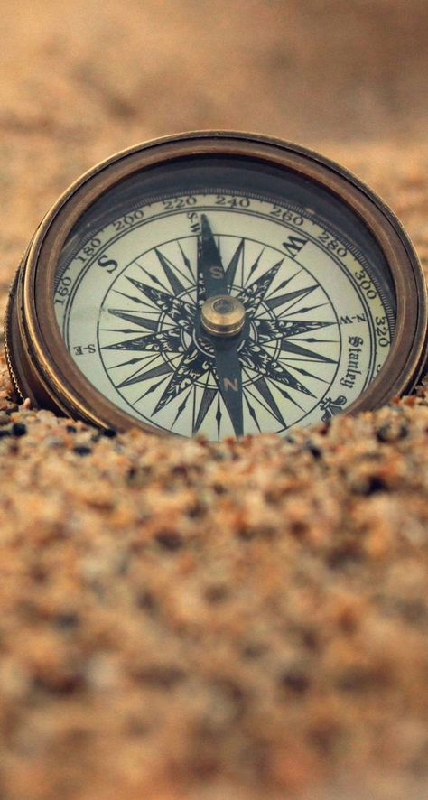 Compass in the sand iPhone wallpaper Tumblr, Wallpapers For Your Phone, Best Wallpapers, Pirate Life, Time Photo, Wallpapers Hd, Discover Yourself, Express Yourself, A Place