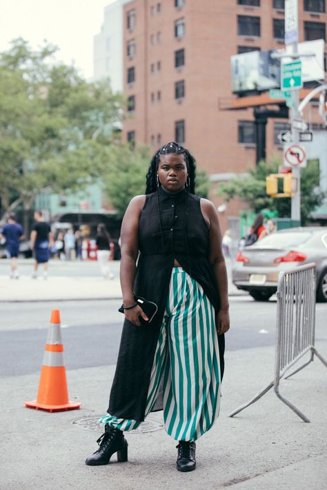 @iamjarijones Street Style Plus Size, Curvy Street Style, Plus Size Street Style, Plus Size Winter Outfits, Look Plus Size, Nyfw Street Style, Outfits Plus Size, Looks Plus Size, Androgynous Fashion