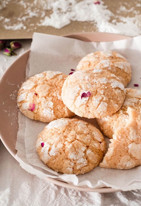 ... rose water lemon crinkle cookies ... #cookies Lemon Crinkle Cookies, Water Lemon, Rose Cookies, Rose Recipes, Rose Flavored, Chocolate Crinkle Cookies, Gourmet Cookies, Crinkle Cookies, Keto Cookies