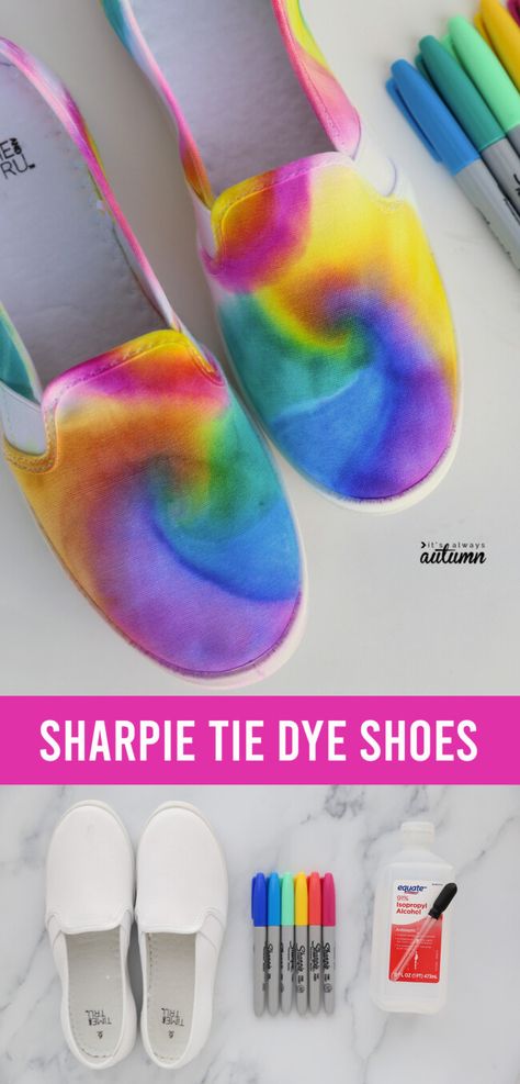 Tie Dye Sharpie, Diy Tie Dye Shoes, Sharpies And Alcohol, Tie Dye Birthday Party, Sharpie Shoes, Dye Shoes, Sharpie Tie Dye, Ty Dye, Tie Dye Birthday