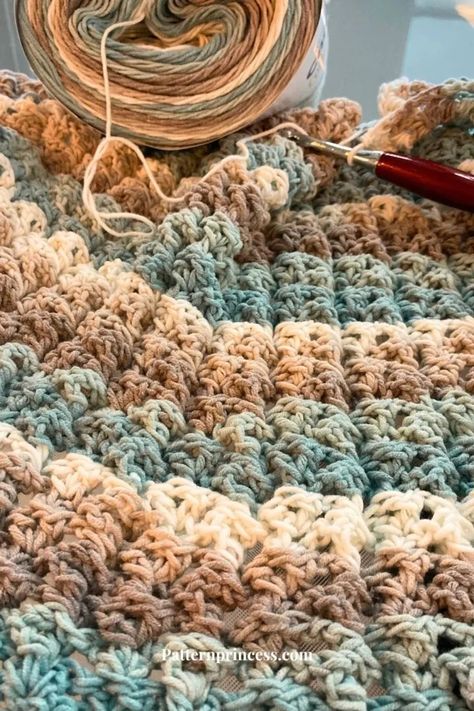 Bulky Yarn Crochet Afghans, Amigurumi Patterns, Chunky Crochet Blanket Stitches, Crochet Baby Blanket With Bulky Yarn Afghan Patterns, Super Bulky Yarn Blanket Patterns Crochet Free, Crochet Blanket Bulky Yarn Pattern, Super Bulky Yarn Patterns Crochet Blankets, Bulky Yarn Granny Square Blanket, Super Bulky Yarn Projects