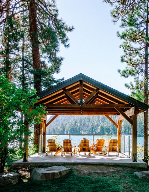 Suttle Lake Oregon, Oregon Lakes, Lake Tahoe Cabin, River Resort, Weekend Family Getaways, Lakeside Resort, Lake Dock, Lake Hotel, Cozy Cabins