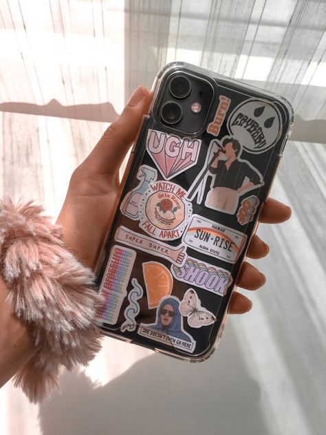 Clear Case With Stickers, Phone Cases Aesthetic Grunge, Phone Cases Aesthetic, Phone Case Diy, Tumblr Phone Case, Cases Aesthetic, Vintage Phone Case, Creative Iphone Case, Diy Organizer