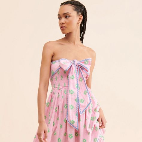 All Posts • Instagram Cute Brunch Dress, Funky Dresses Unique, Long Easter Dress, Preppy Midi Dress, Preppy Outfit Summer, Rush Dresses Sorority Recruitment, Bama Rush Outfits, Cute Preppy Dresses, Summer Outfits For Italy