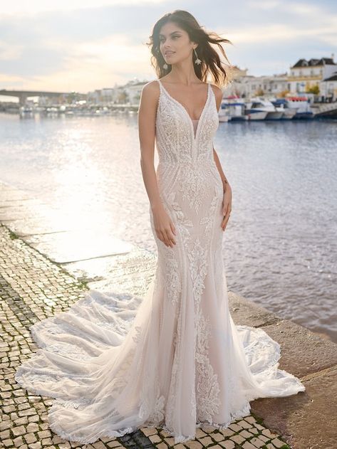 Sottero and Midgley Style #Franklynn. Sottero And Midgley Wedding Dresses, Sottero Midgley, Sottero And Midgley, Maggie Sottero Wedding Dresses, Fit And Flare Wedding Dress, Beaded Wedding, Maggie Sottero, Custom Wedding Dress, Wedding Dress Shopping