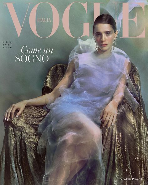 Haute Couture, Elizaveta Porodina, Italy Magazine, Body To Body, Vogue Magazine Covers, Vogue Spain, Italian Actress, Psychological Horror, Vogue Covers