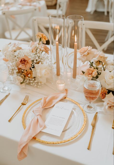 Blush and White wedding Colors Blush Wedding Reception Tables, Wedding Theme Colors Champagne, Champagne Colored Wedding Decor, Simplistic Wedding Reception Decor, Blush Wedding Theme Table Settings, Peach Colour Wedding Theme, Champagne Table Decor Wedding, Wedding Themes Peach, Pink Wedding Color Palettes