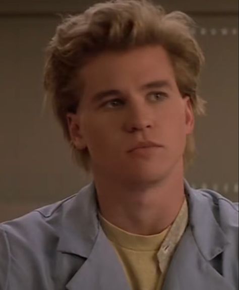 Chris Knight Real Genius, Val Kilmer Real Genius, Val Kilmer 80s, Acting Inspiration, Chris Knight, Tom Cruise Hot, Real Genius, Glen Powell, Bone Structure