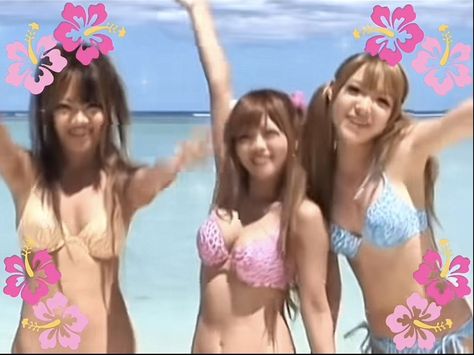 Kawaii, Gyaru Mermaid, Tropicore Outfits, Gyaru Beach, Gyaru Substyles, Beach Gyaru, Mode Gyaru, Tropical Core, Summer Core