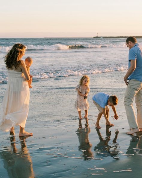 Golden So Cal sun, sandy beaches, and waves. These are the three elements I love to bring together in every family session. ⠀⠀⠀⠀⠀⠀⠀⠀⠀ Why is the beach my go-to location for families? Because kids just love the beach. Rather than trying to convince your family to get ready for a photo shoot, all you have to do is let them know you’re going to have a fun adventure. And they get to wear a cool new outfit. That they had a say in. ⠀⠀⠀⠀⠀⠀⠀⠀⠀ I’ve said it before and I’ll say it again. Family phot... So Cal, Fun Adventure, Amazing Adventures, Sandy Beaches, Family Session, New Outfits, Just Love, Photo Shoot, A Photo